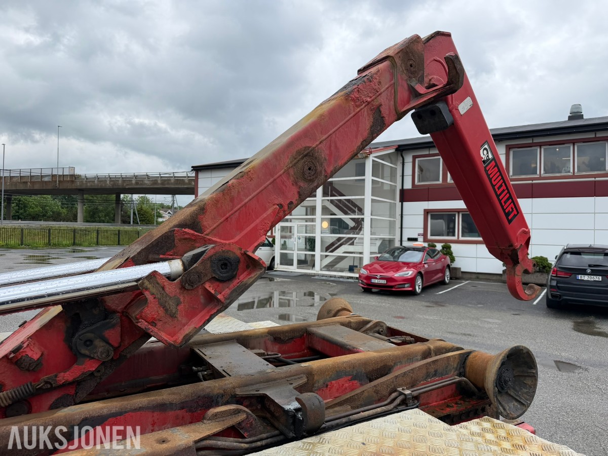 2017 Volvo FH540 krokbil med multilift krok / EU-godkjent