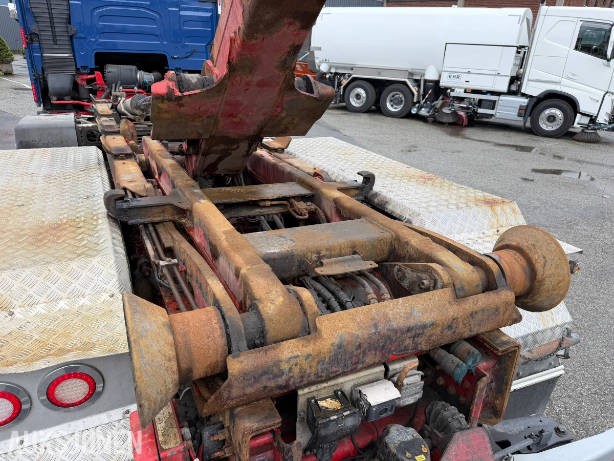 2017 Volvo FH540 krokbil med multilift krok / EU-godkjent