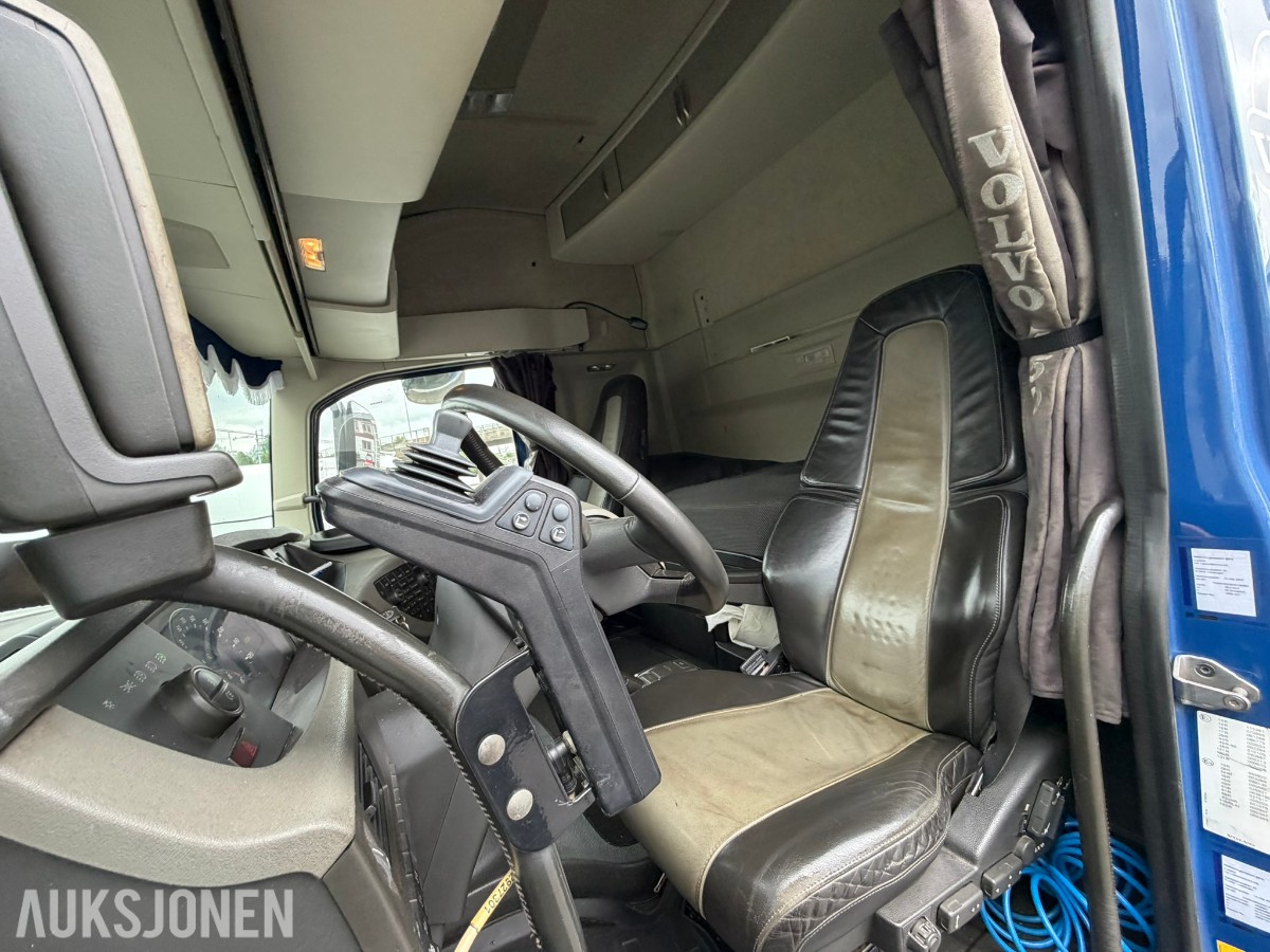 2017 Volvo FH540 krokbil med multilift krok / EU-godkjent