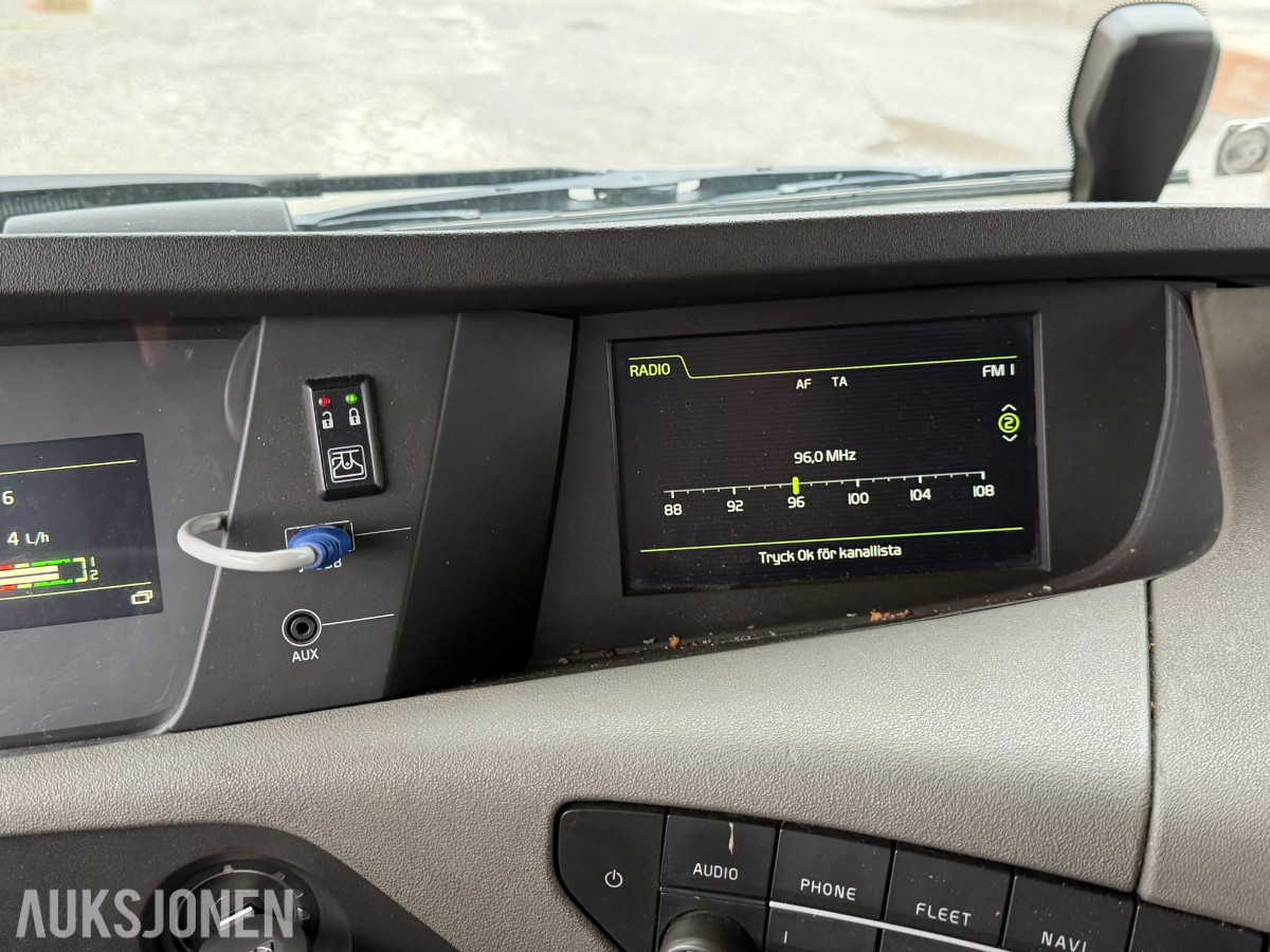 2017 Volvo FH540 krokbil med multilift krok / EU-godkjent