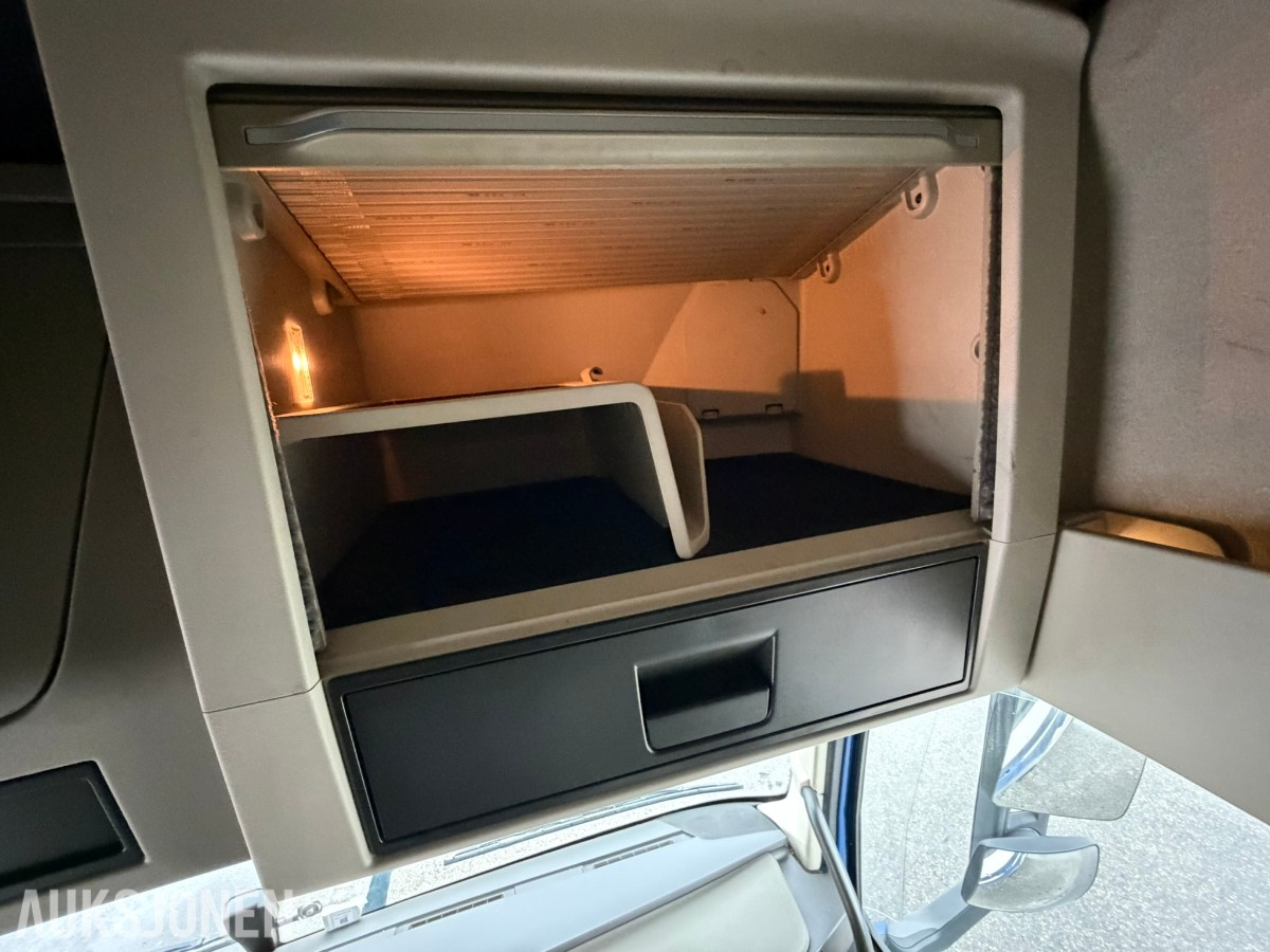 2017 Volvo FH540 krokbil med multilift krok / EU-godkjent