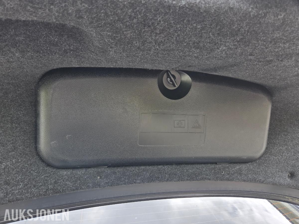 2012 BMW 530D 258HK Automat, Cruisekontroll, Kupevarmer, Soltak, S+V dekk