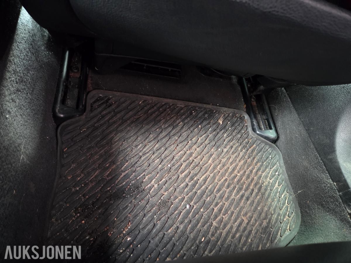 2012 BMW 530D 258HK Automat, Cruisekontroll, Kupevarmer, Soltak, S+V dekk