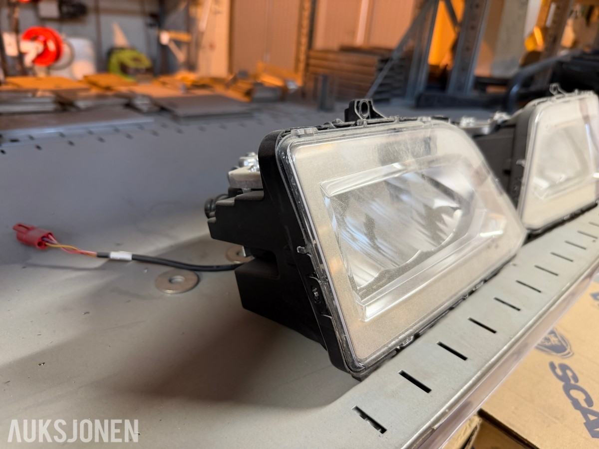 2017 Scania Originale taklamper fra Next Gen