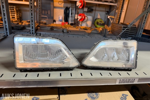 2017 Scania Originale taklamper fra Next Gen
