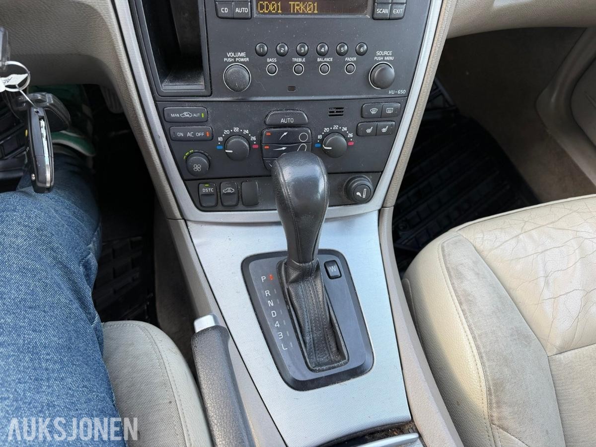 2006 VOLVO V70 2.0T AUTOMAT SUMMUM | SKINN | HENGERFESTE | SOMMER- OG VINTERHJUL