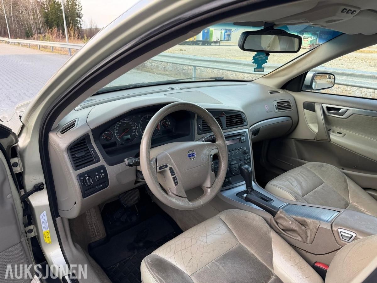 2006 VOLVO V70 2.0T AUTOMAT SUMMUM | SKINN | HENGERFESTE | SOMMER- OG VINTERHJUL