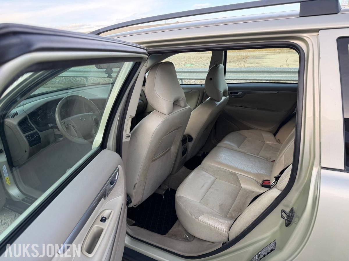 2006 VOLVO V70 2.0T AUTOMAT SUMMUM | SKINN | HENGERFESTE | SOMMER- OG VINTERHJUL