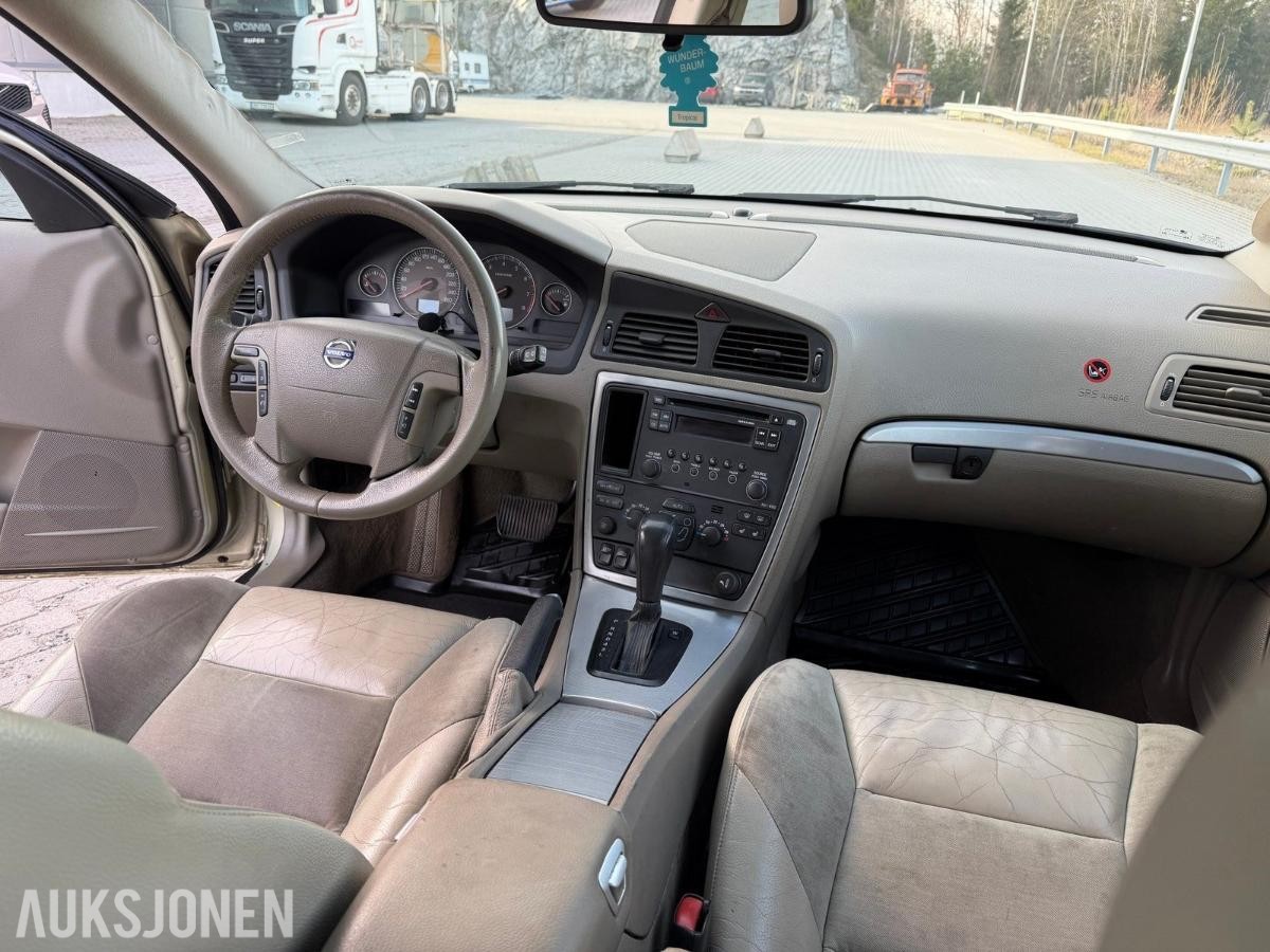 2006 VOLVO V70 2.0T AUTOMAT SUMMUM | SKINN | HENGERFESTE | SOMMER- OG VINTERHJUL