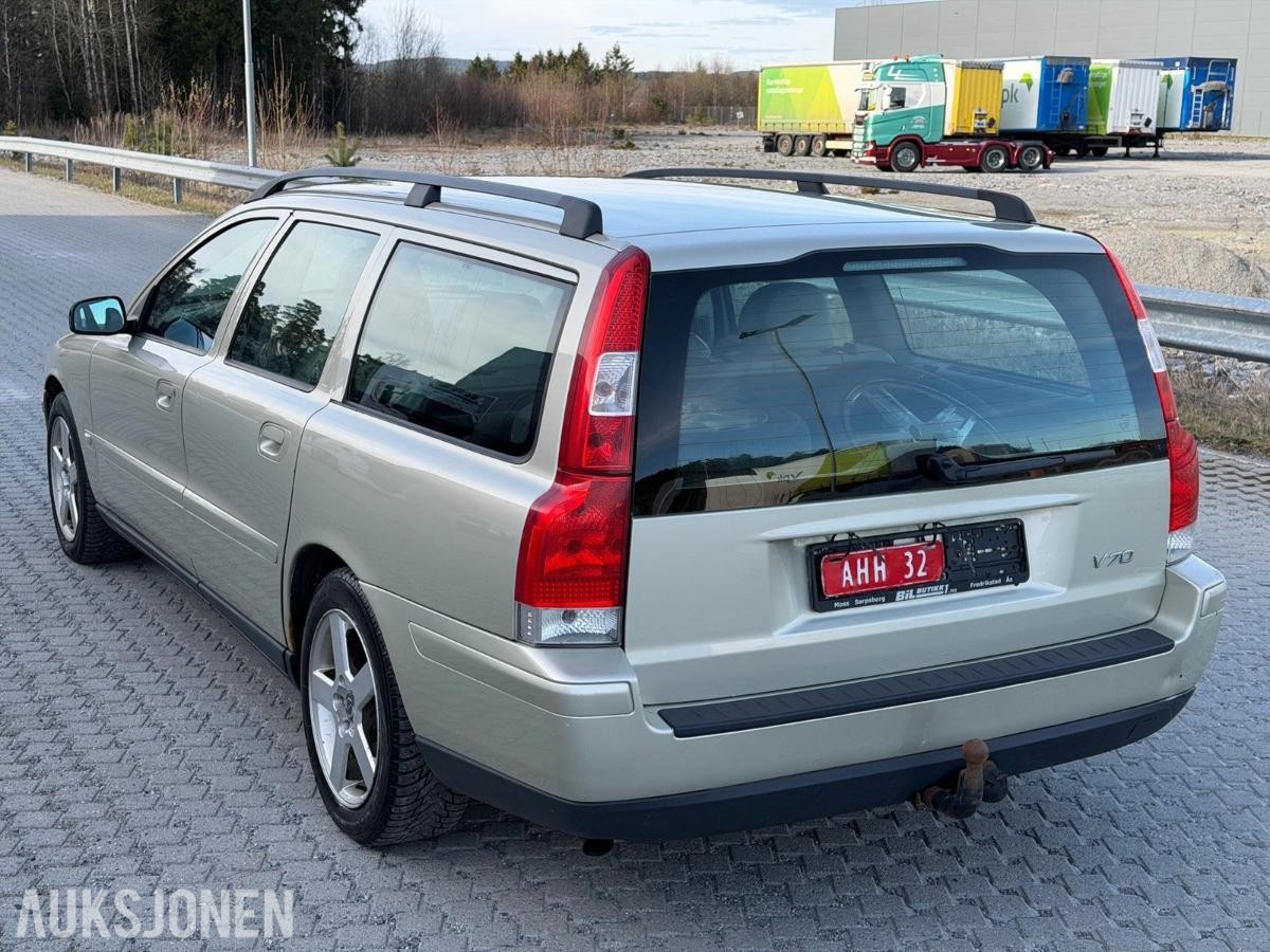 2006 VOLVO V70 2.0T AUTOMAT SUMMUM | SKINN | HENGERFESTE | SOMMER- OG VINTERHJUL