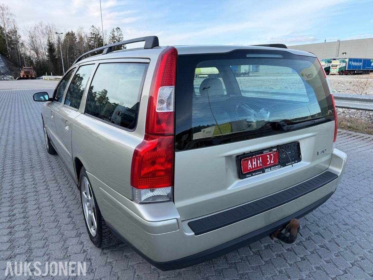 2006 VOLVO V70 2.0T AUTOMAT SUMMUM | SKINN | HENGERFESTE | SOMMER- OG VINTERHJUL