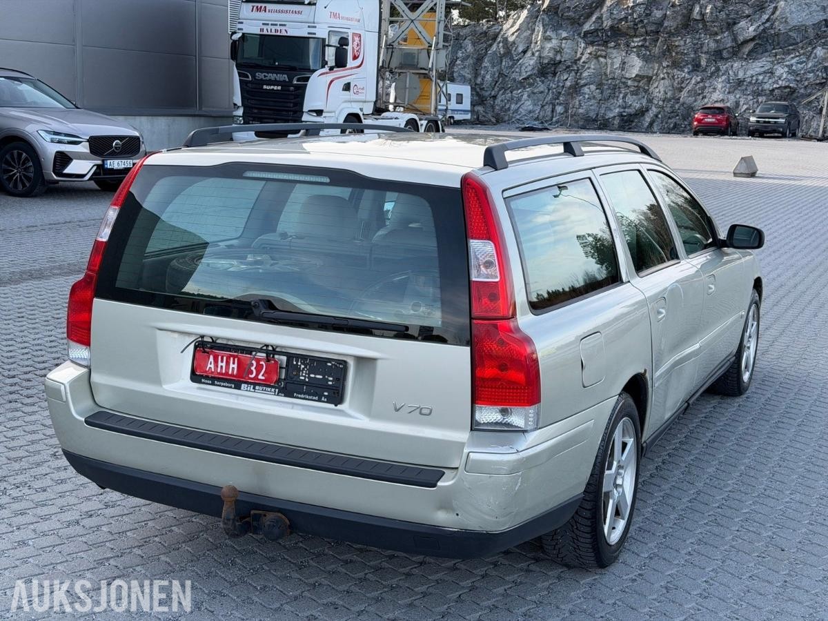 2006 VOLVO V70 2.0T AUTOMAT SUMMUM | SKINN | HENGERFESTE | SOMMER- OG VINTERHJUL