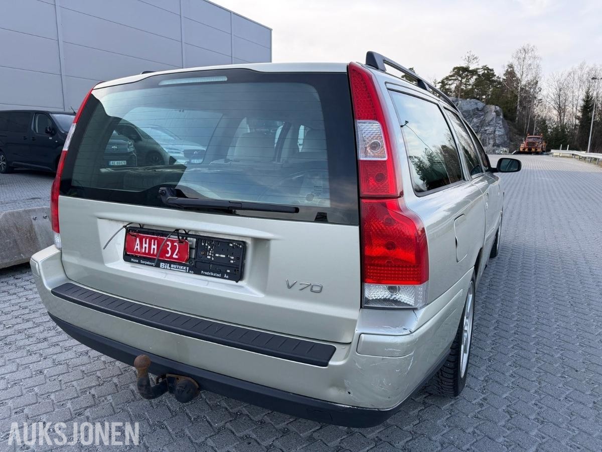 2006 VOLVO V70 2.0T AUTOMAT SUMMUM | SKINN | HENGERFESTE | SOMMER- OG VINTERHJUL