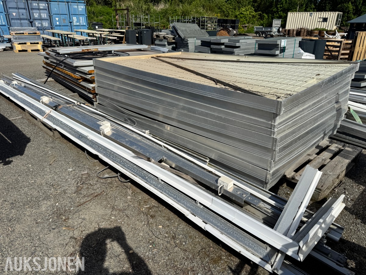 Drivhus 80 m2 7,7x11,2 meter. Blomsterbord med undervanning