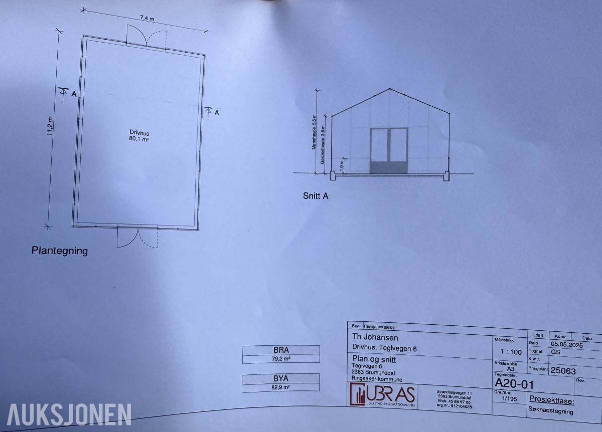 Drivhus 80 m2 7,7x11,2 meter. Blomsterbord med undervanning