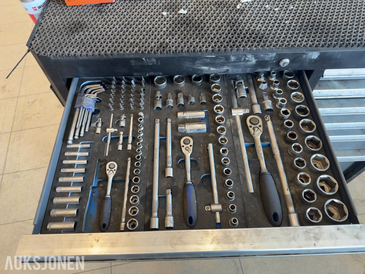 KCL Tools verktøyvogn med håndverktøy, Wiha, Würth og tilbehør