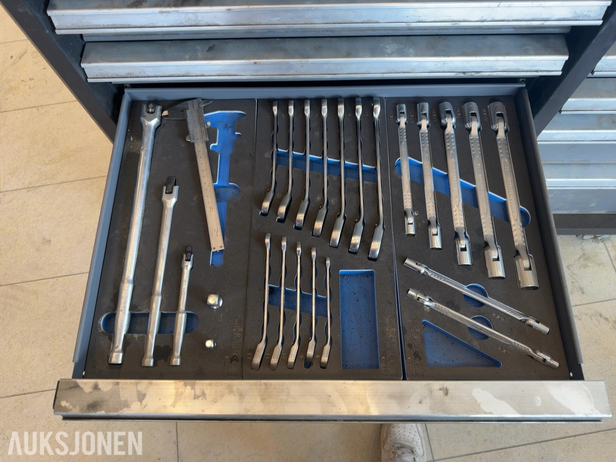KCL Tools verktøyvogn med håndverktøy, Wiha, Würth og tilbehør