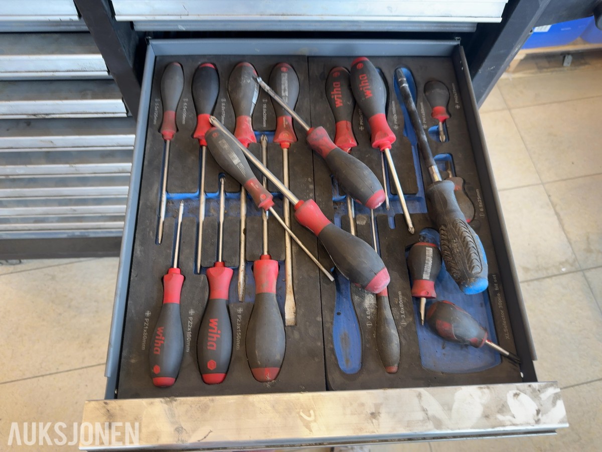 KCL Tools verktøyvogn med håndverktøy, Wiha, Würth og tilbehør