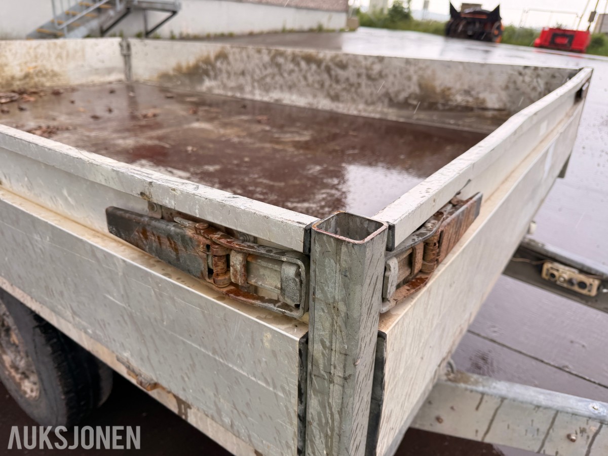 2010 Henra K3,27 TIPPHENGER med 1800kg nyttelast