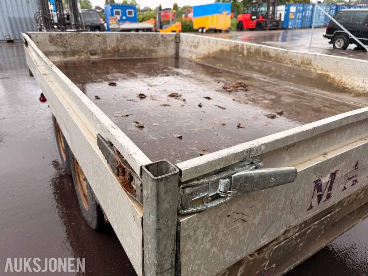 2010 Henra K3,27 TIPPHENGER med 1800kg nyttelast
