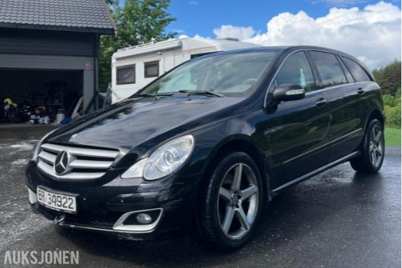 2006 Mercedes-Benz R-Klasse R 320 CDI 3.0 Diesel 4MATIC, Cruisekontroll, Hengerfeste, Navigasjon, Skinninteriør  