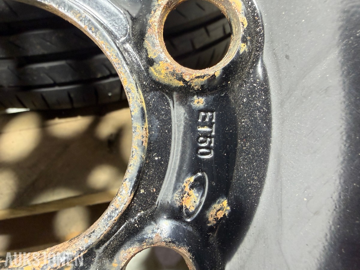 3 STK ford felger 1 STK Alu felg 5x108