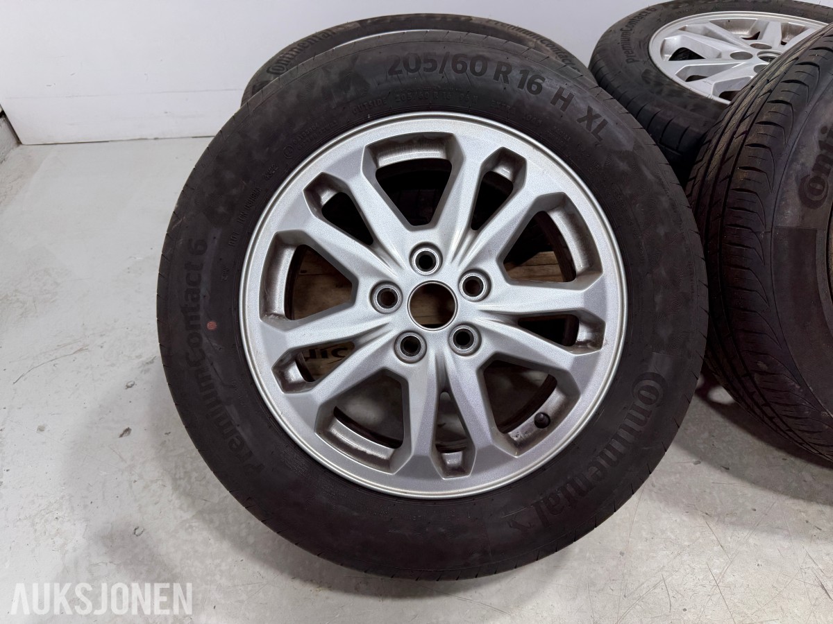 3 STK ford felger 1 STK Alu felg 5x108