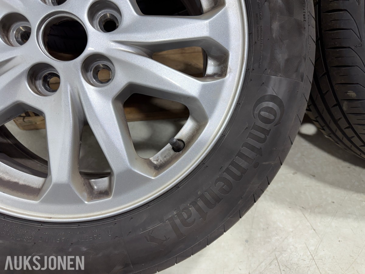 3 STK ford felger 1 STK Alu felg 5x108