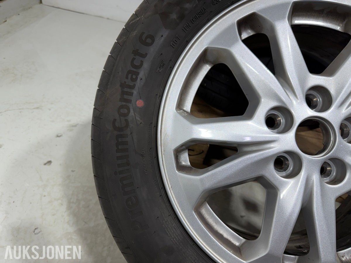 3 STK ford felger 1 STK Alu felg 5x108