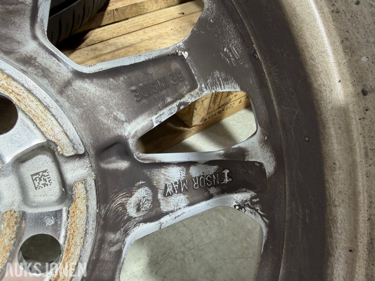 3 STK ford felger 1 STK Alu felg 5x108