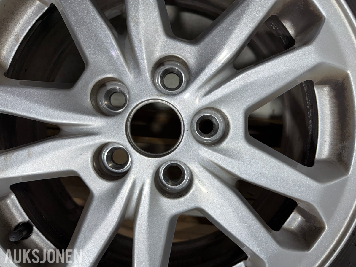 3 STK ford felger 1 STK Alu felg 5x108