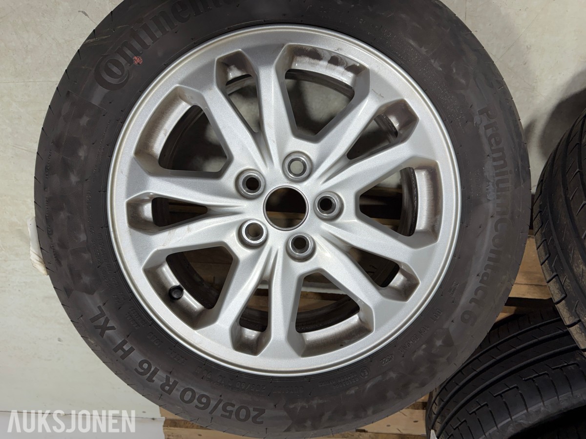 3 STK ford felger 1 STK Alu felg 5x108