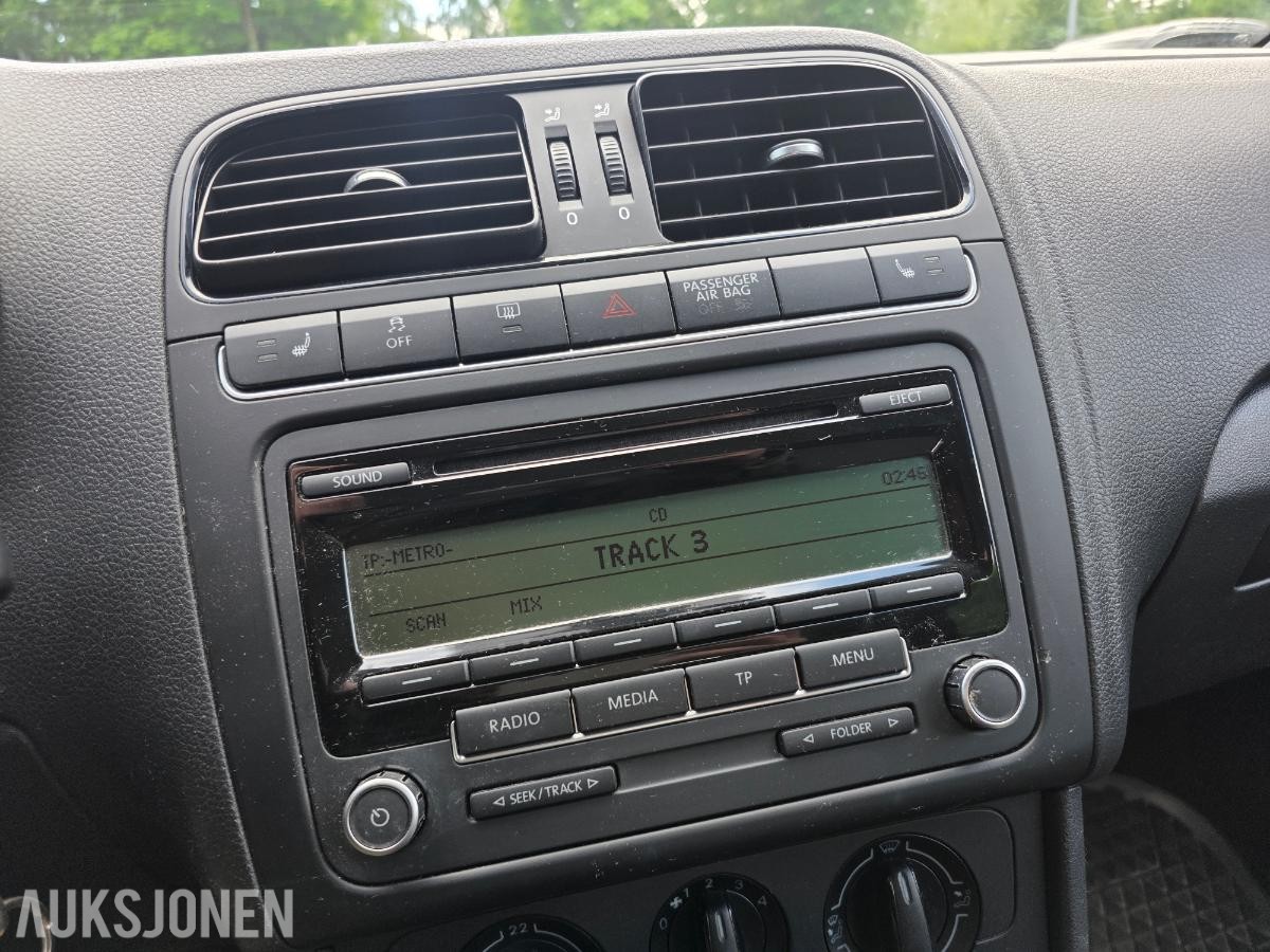 2011 Volkswagen Polo 1.2 bensin 60hk s+v dekk