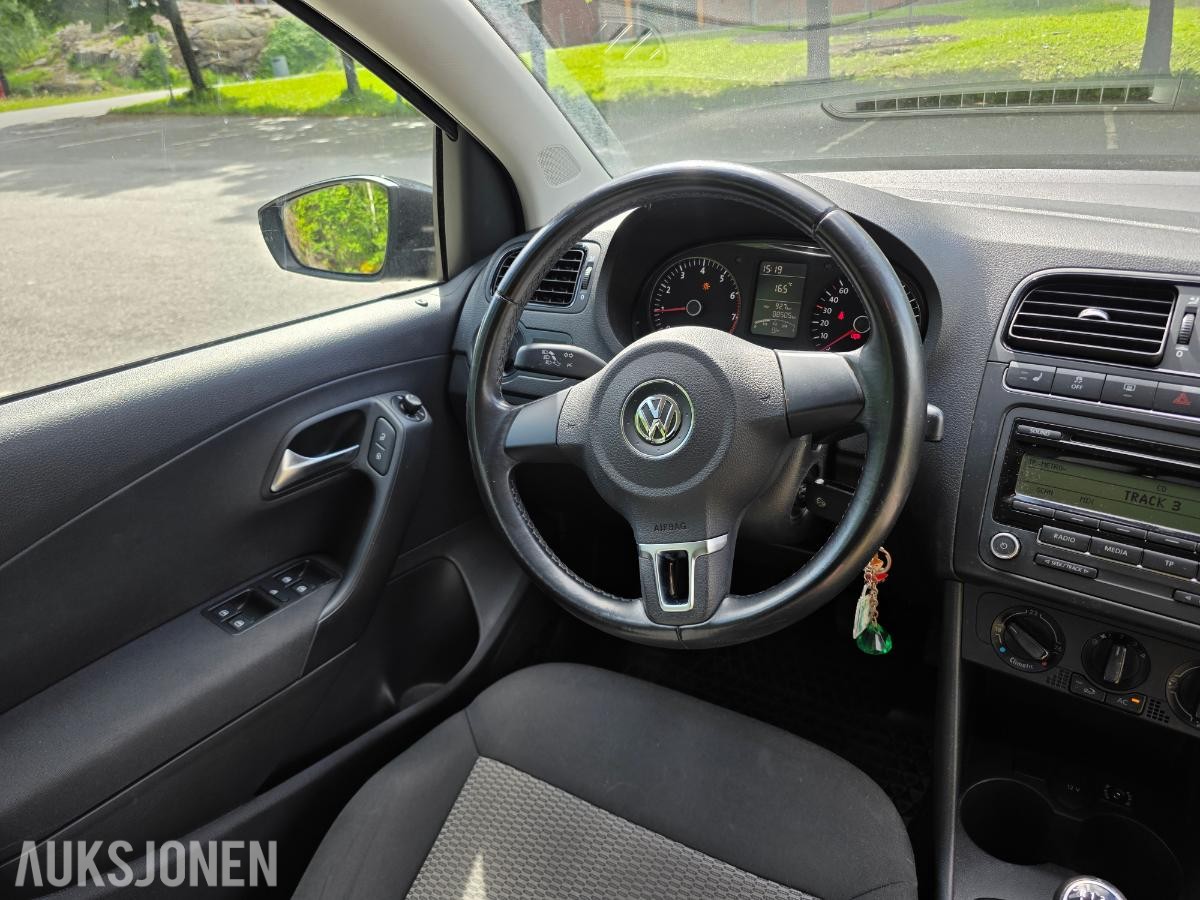 2011 Volkswagen Polo 1.2 bensin 60hk s+v dekk