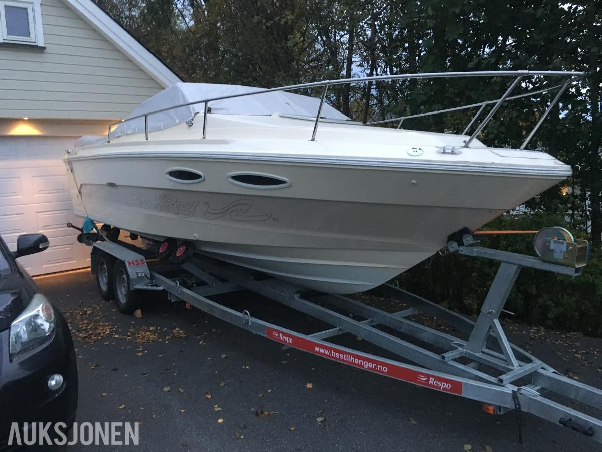 1987 Sea Ray Daycruiser med henger