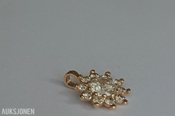 0.81CT DIAMANTANHENG I 14K GULL. HELT NATURLIGE DIAMANTER! TAKSTBREV OG SERTIFIKAT! - 72 timers auksjon