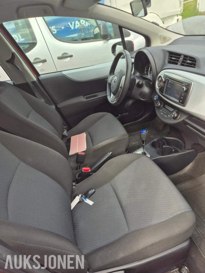 2014 Toyota Yaris 1.5, 84150km, Automat, Ryggekamera, EU OK til 06.2028