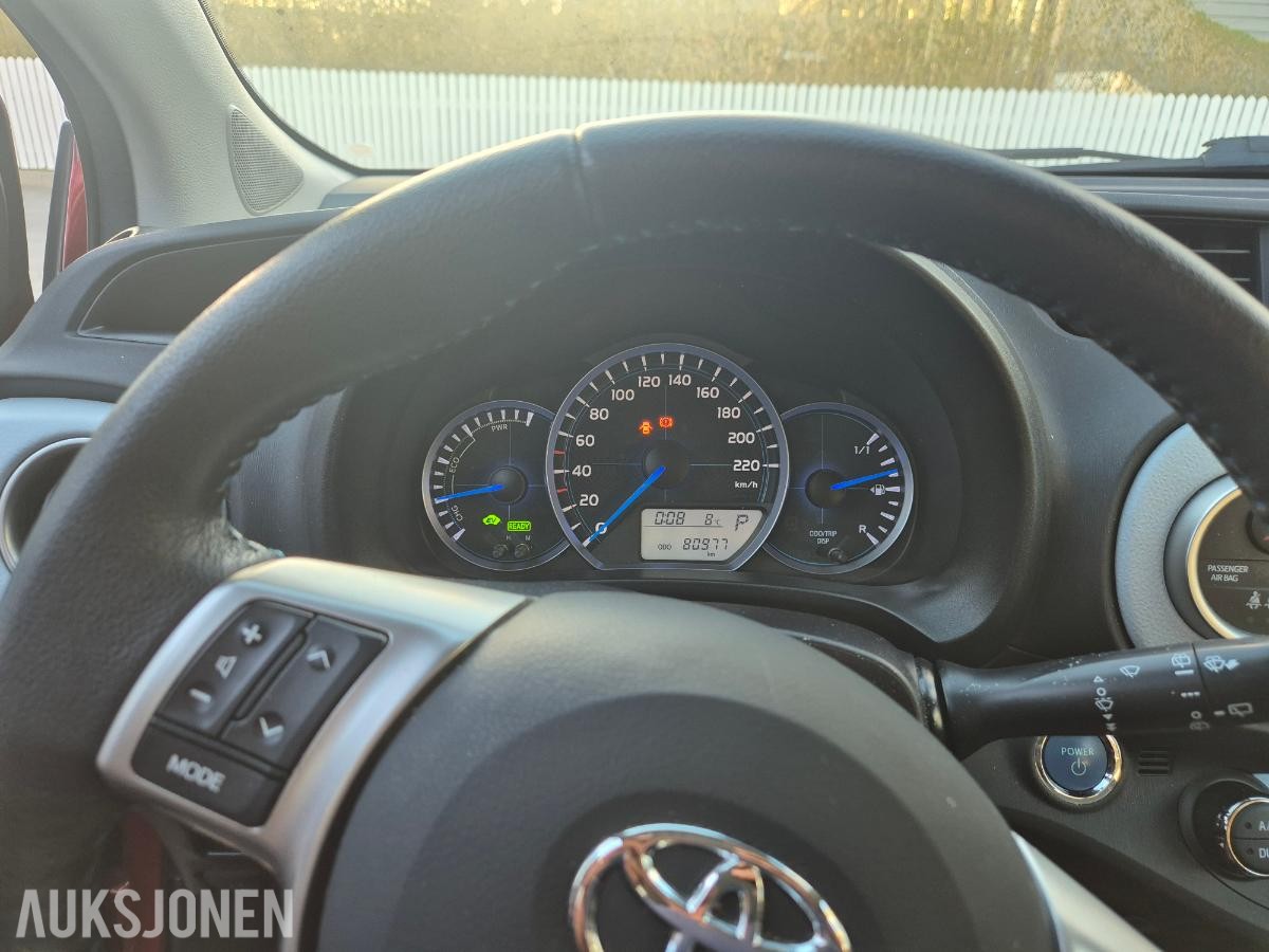 2014 Toyota Yaris 1.5, 84150km, Automat, Ryggekamera, EU OK til 06.2028