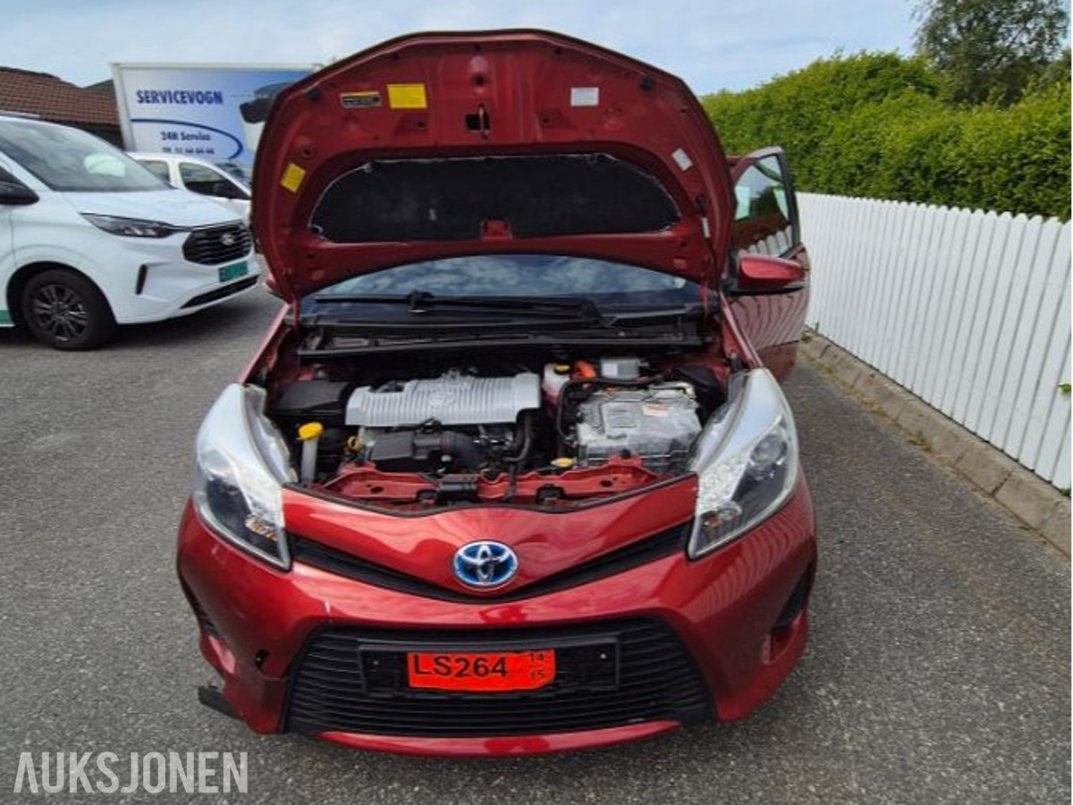 2014 Toyota Yaris 1.5, 84150km, Automat, Ryggekamera, EU OK til 06.2028
