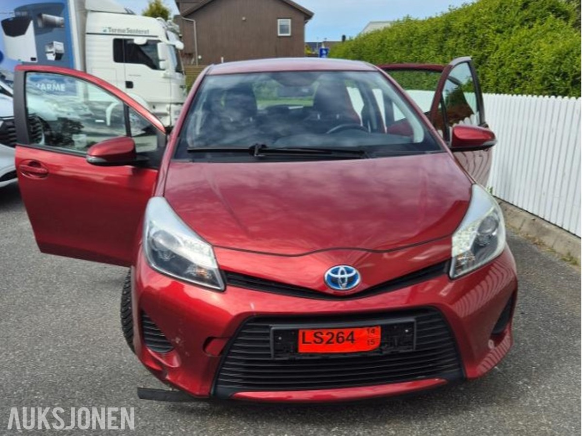 2014 Toyota Yaris 1.5, 84150km, Automat, Ryggekamera, EU OK til 06.2028