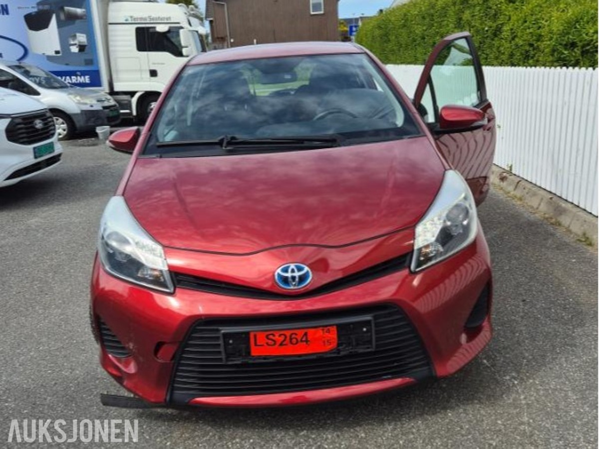 2014 Toyota Yaris 1.5, 84150km, Automat, Ryggekamera, EU OK til 06.2028