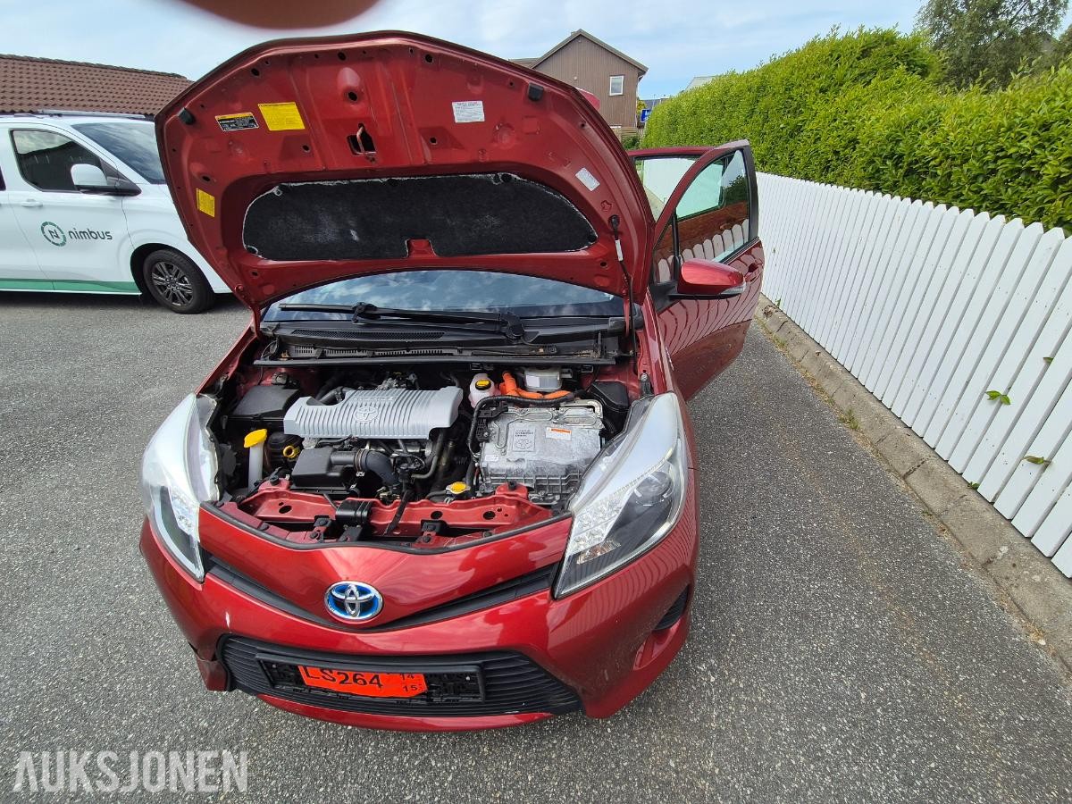 2014 Toyota Yaris 1.5, 84150km, Automat, Ryggekamera, EU OK til 06.2028