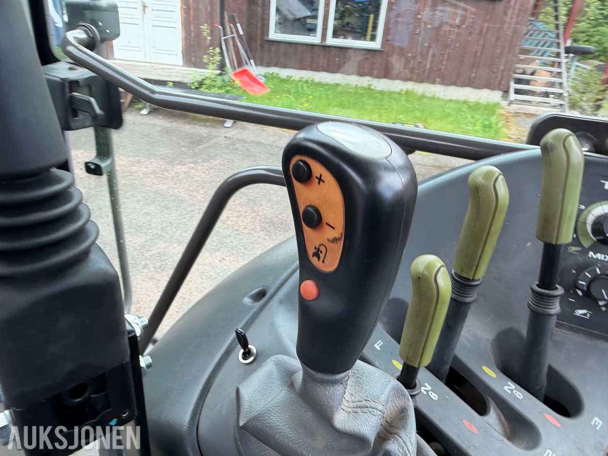 Claas Ares 557 ATX
