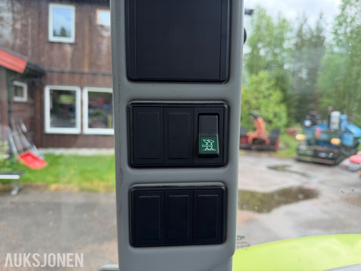 Claas Ares 557 ATX