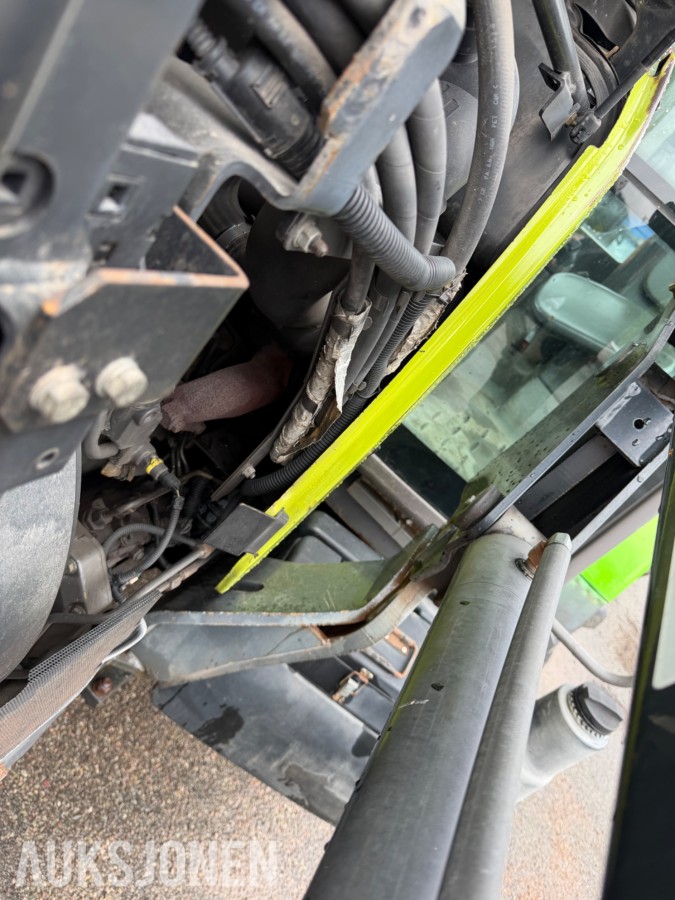 Claas Ares 557 ATX