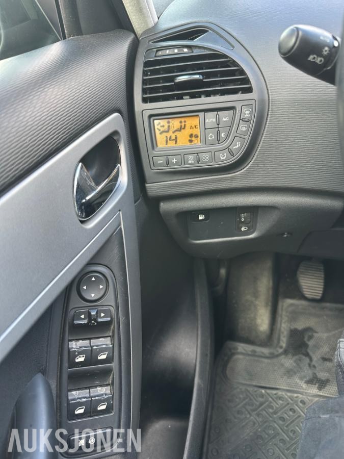 2011 Citroen Grand C4 Picasso 1.6-111 D / 132000km
