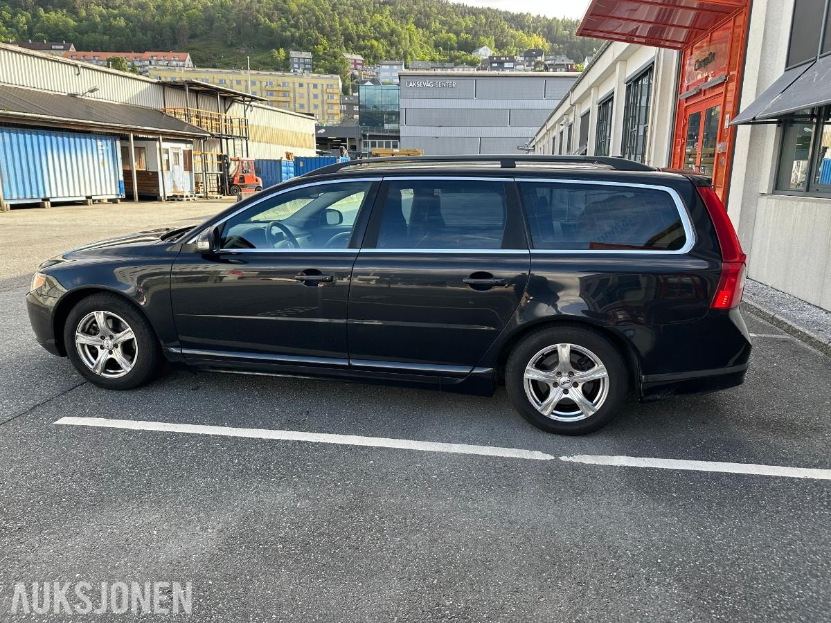 2010 Volvo V70 1.6 109hk cruisekontroll dab+ skinninteriør eu ok 06.2028