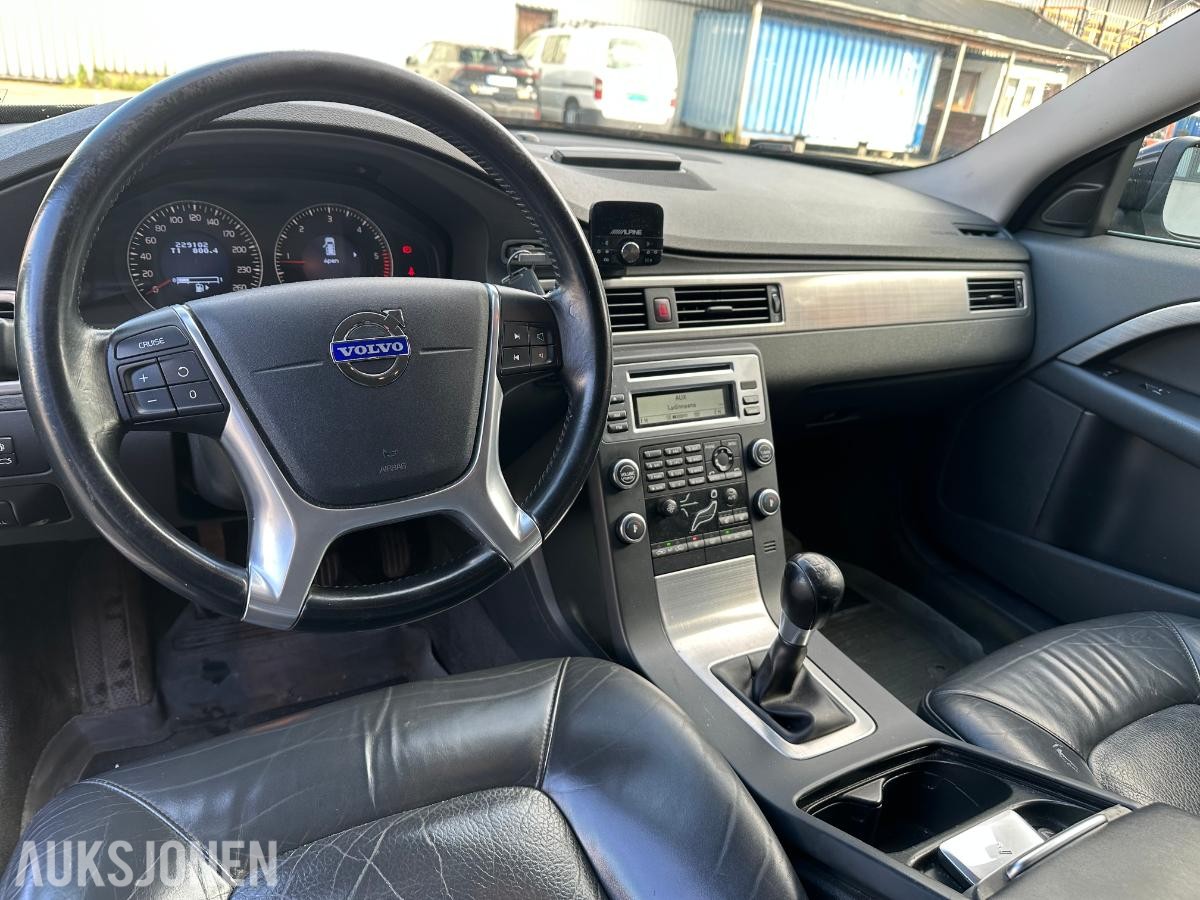 2010 Volvo V70 1.6 109hk cruisekontroll dab+ skinninteriør eu ok 06.2028