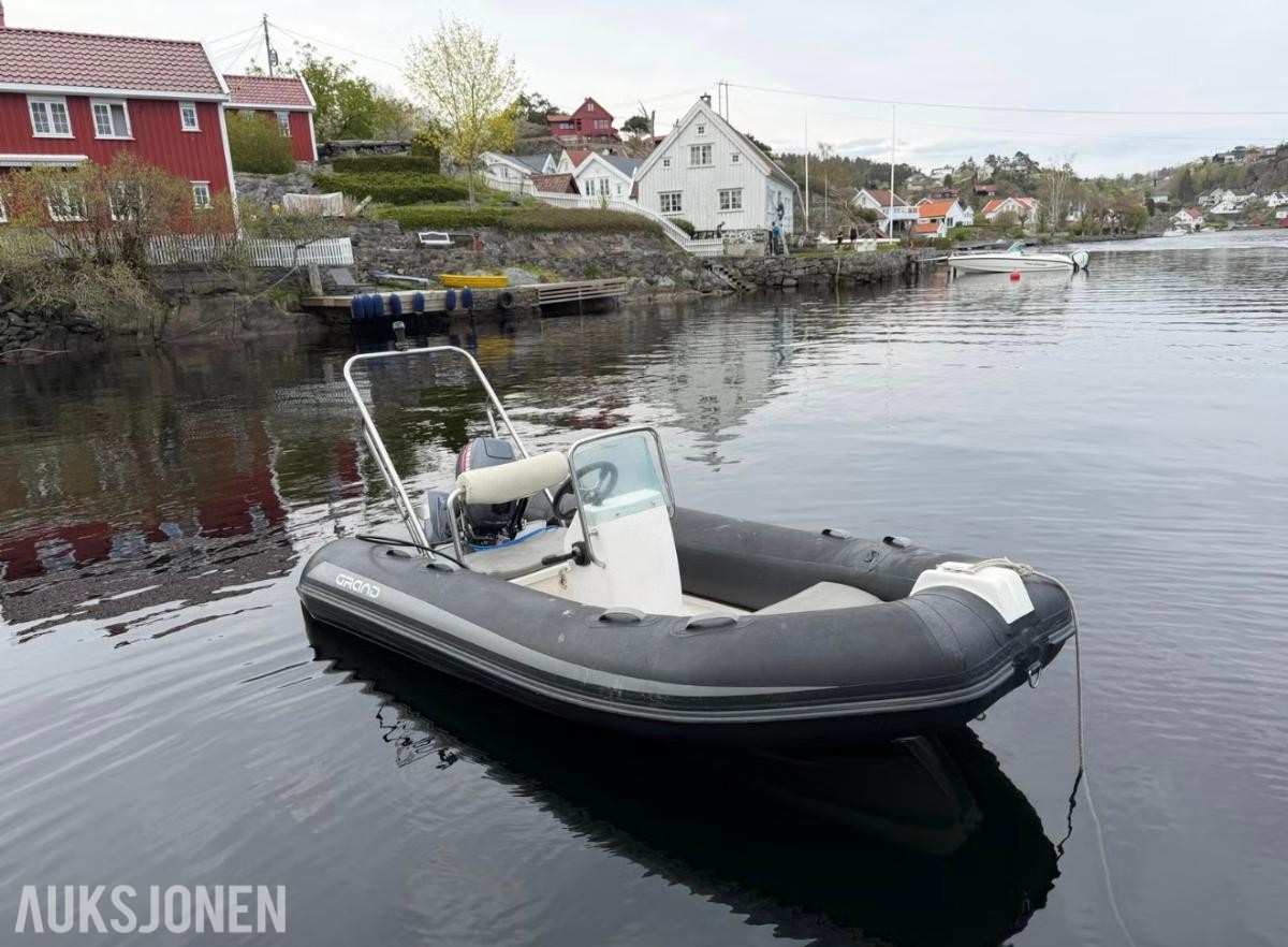 2010 Grand Rib med yamaha motor