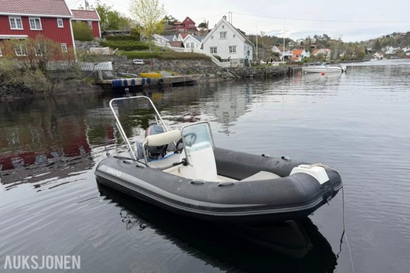 2010 Grand Rib med yamaha motor